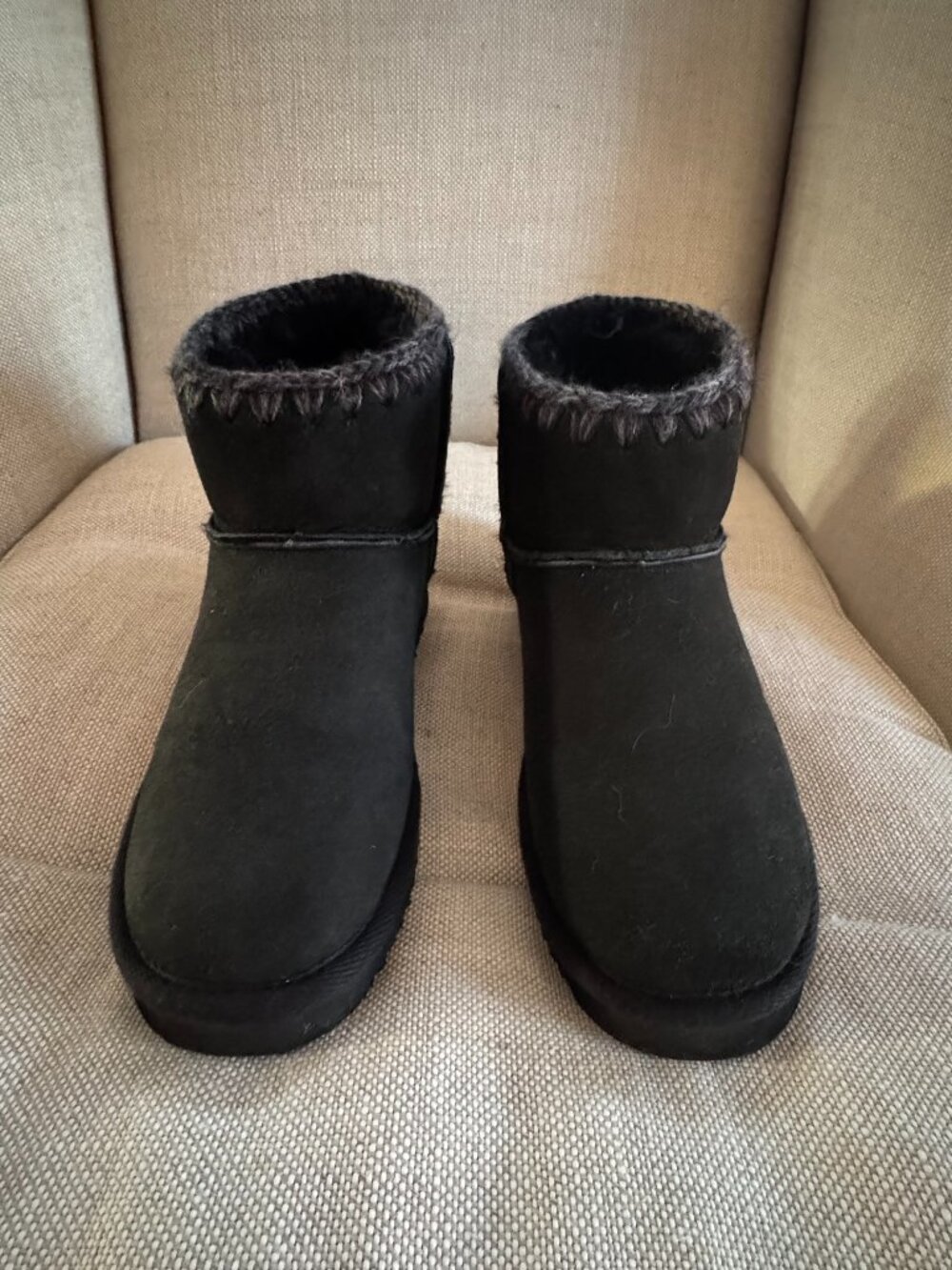 MOU Black Suede Classic Boots